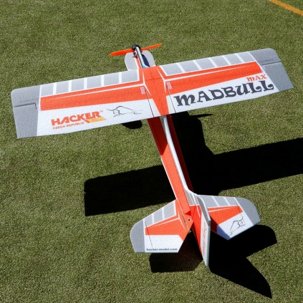 DPHC1706A Hacker MadBull MAX - 105 cm